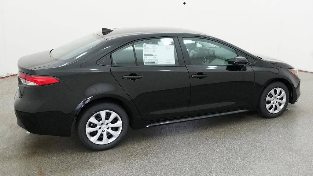 New 2026 Midnight Black Metallic Toyota LE image 16