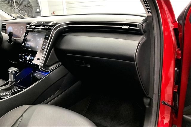 Used 2023 Calypso Red Hyundai SEL image 19
