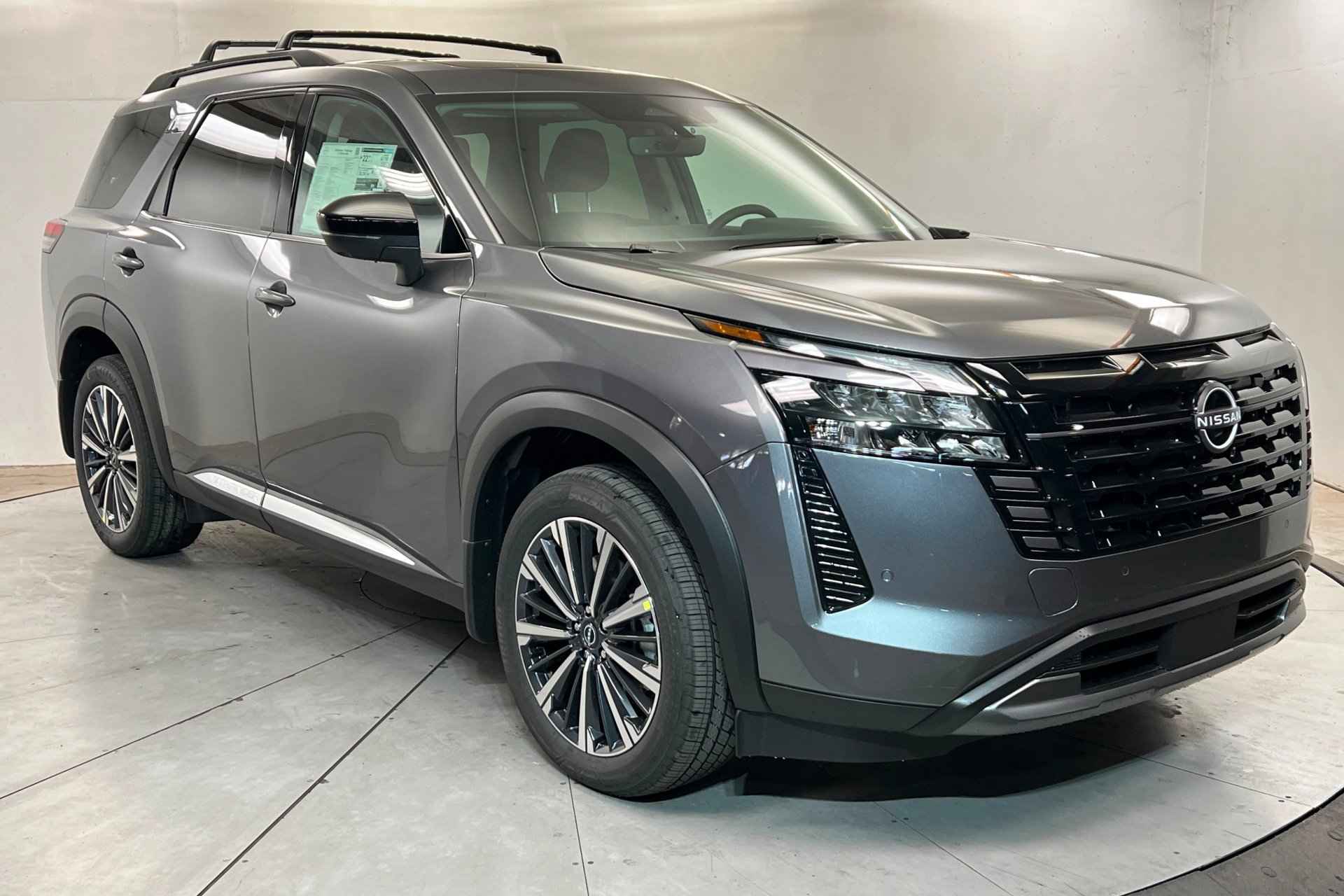 New 2026 Gun Metallic Nissan Platinum image 8