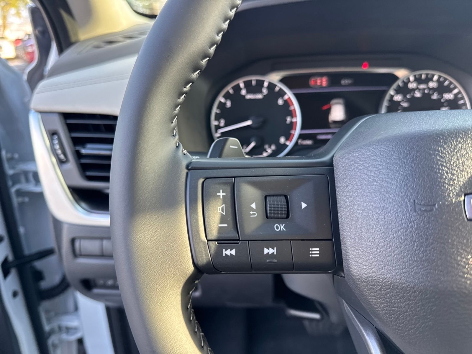 New 2026 Nissan Rogue Dark Armor 4D Sport Utility