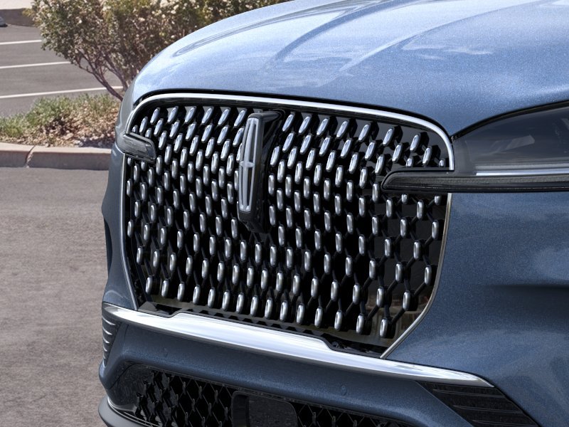 New 2026 Whisper Blue Metallic Clearcoat Lincoln Reserve® image 43
