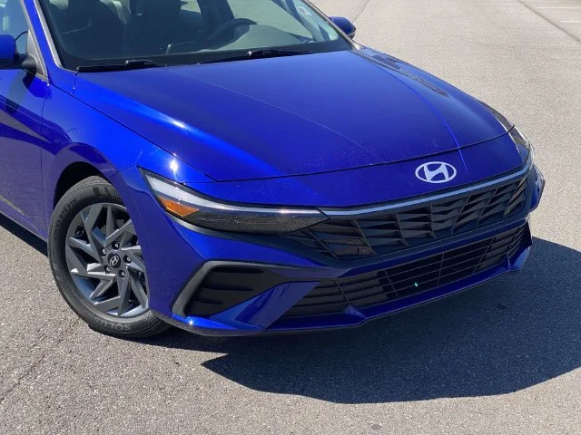 Used 2024 Blue Hyundai SEL image 33