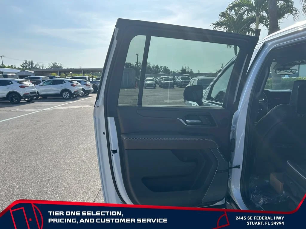 New 2026 Glacier White Tricoat GMC Denali Ultimate image 30