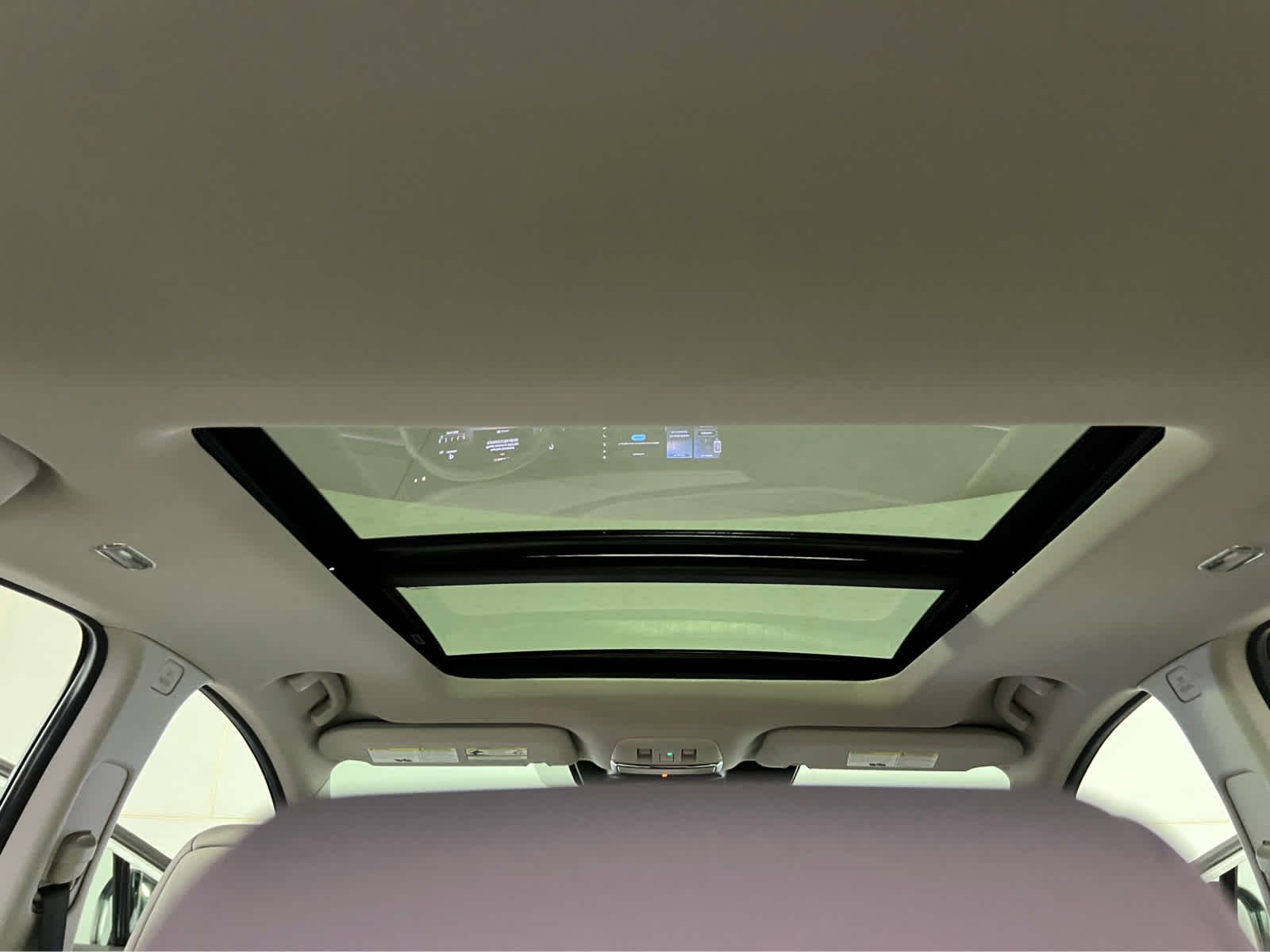 New 2026 Everest White Pearl TriCoat Nissan SL image 12