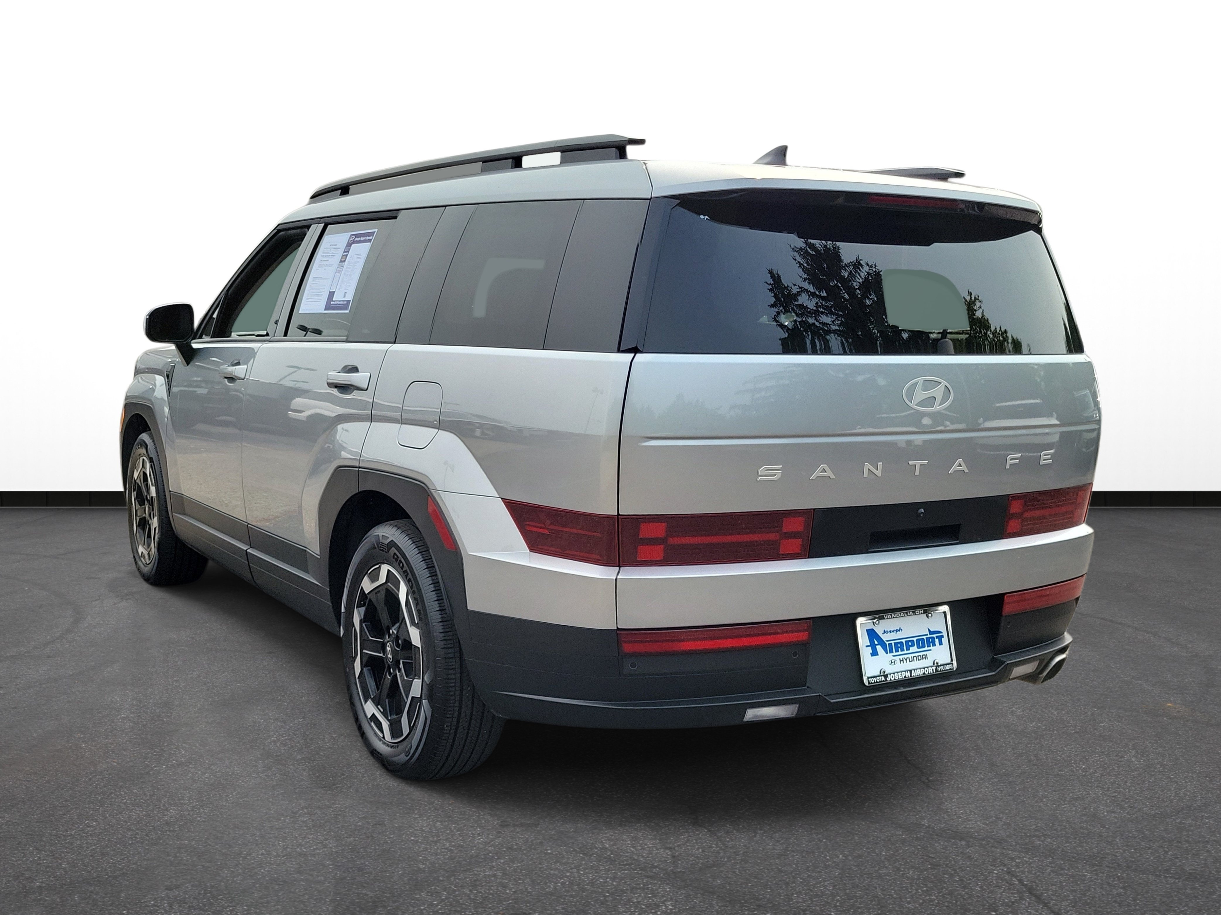 Certified Used 2026 Shimmering Silver Hyundai SEL image 3