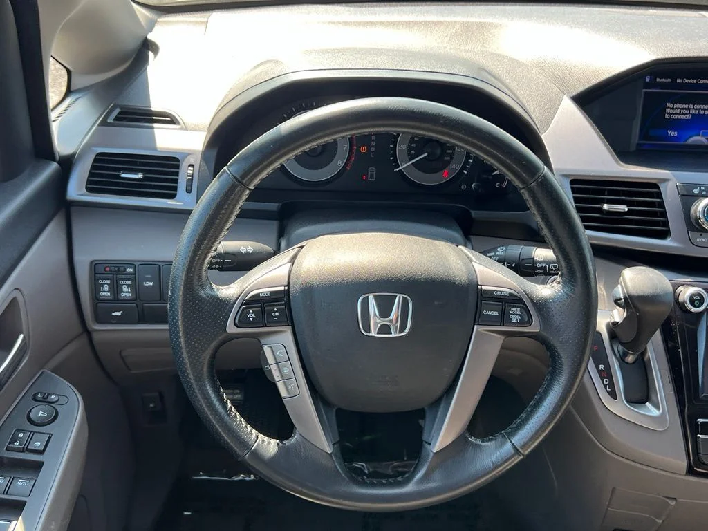 Used 2014 Modern Steel Metallic Honda EX-L image 22