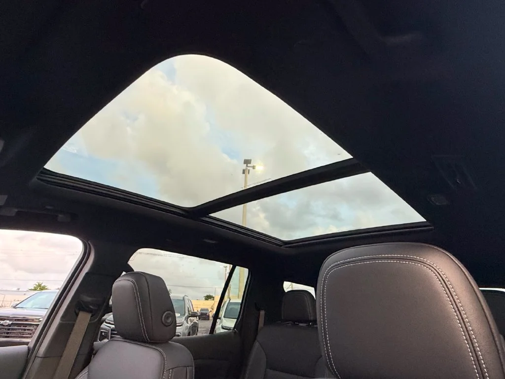 New 2027 Trillium Green Metallic Chevrolet LT image 16