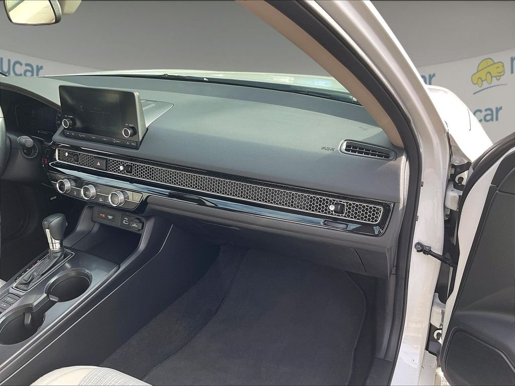 Used 2023 White Honda EX image 13