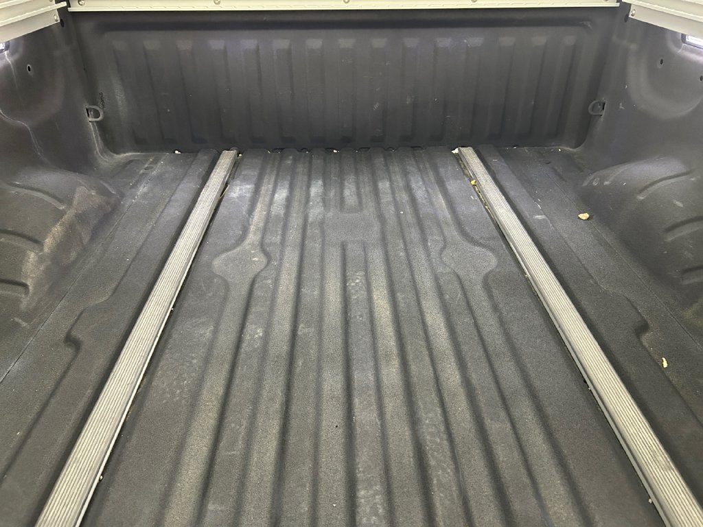 Used 2021 Gray Nissan PRO-4X image 25