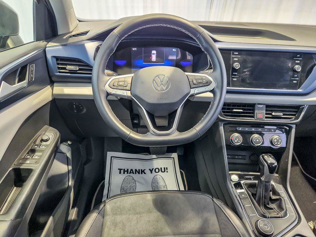 Used 2023 Gray Volkswagen 1.5T SE image 11