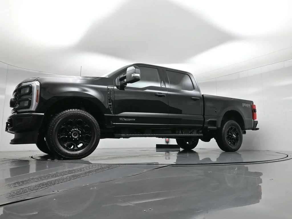 New 2026 Agate Black Metallic Ford Lariat image 51
