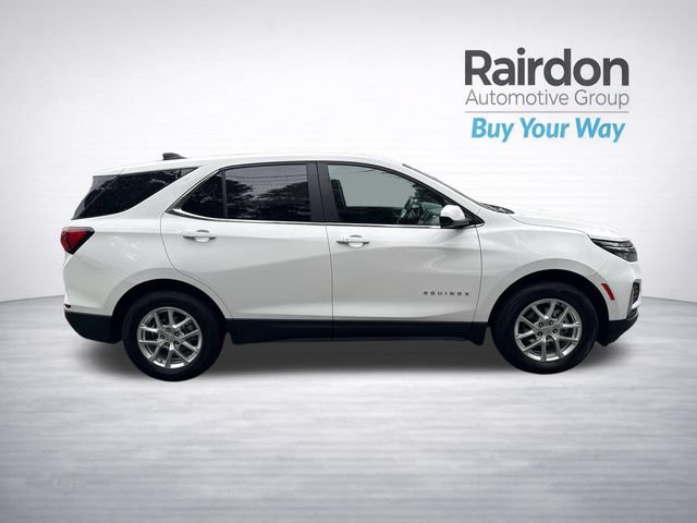 Used 2024 Summit White Chevrolet LT image 8