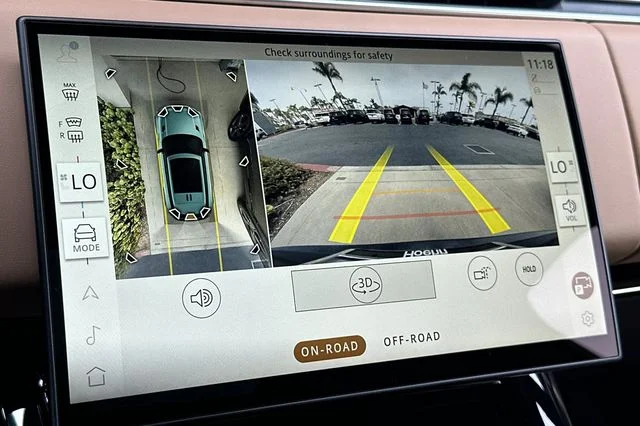 New 2026 Fuji White Land Rover SE image 18