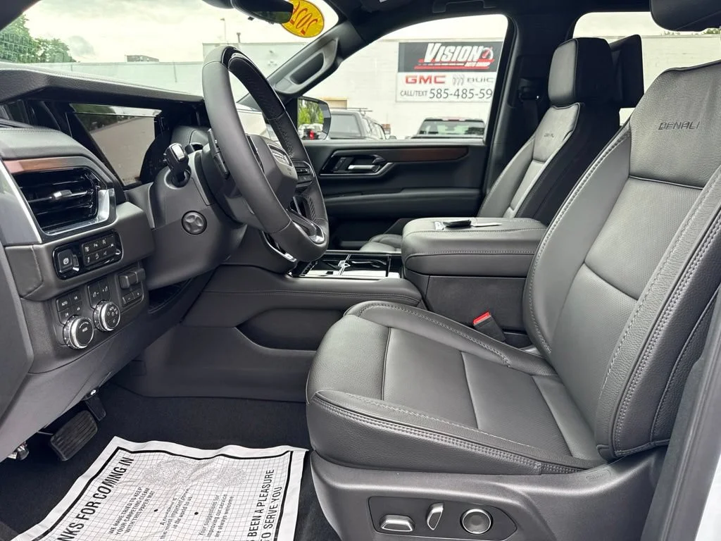 Used 2026 Glacier White Tricoat GMC Denali image 9