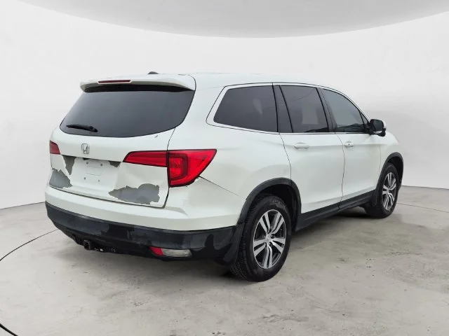 Used 2016 White Diamond Pearl Honda EX image 5