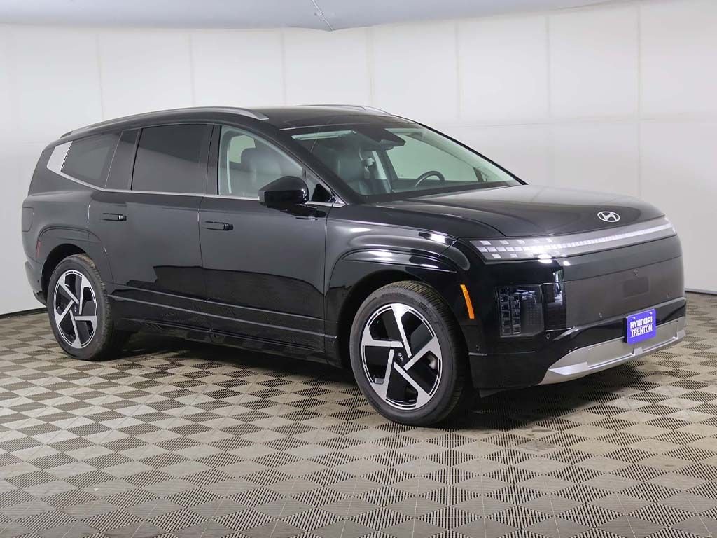 Used 2026 Hyundai IONIQ 9 Performance Limited with VIN 7YAMWFS55TY004281 for sale in Ewing Township, NJ