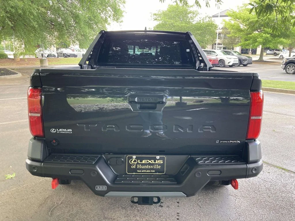 Used 2025  Toyota Trailhunter image 3