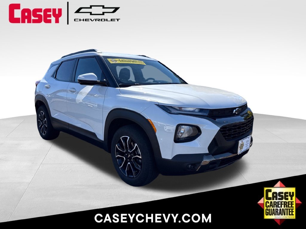 Used 2023 Pearl Chevrolet ACTIV image 1