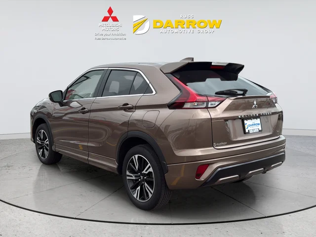 Used 2023 Brown Mitsubishi SEL image 3