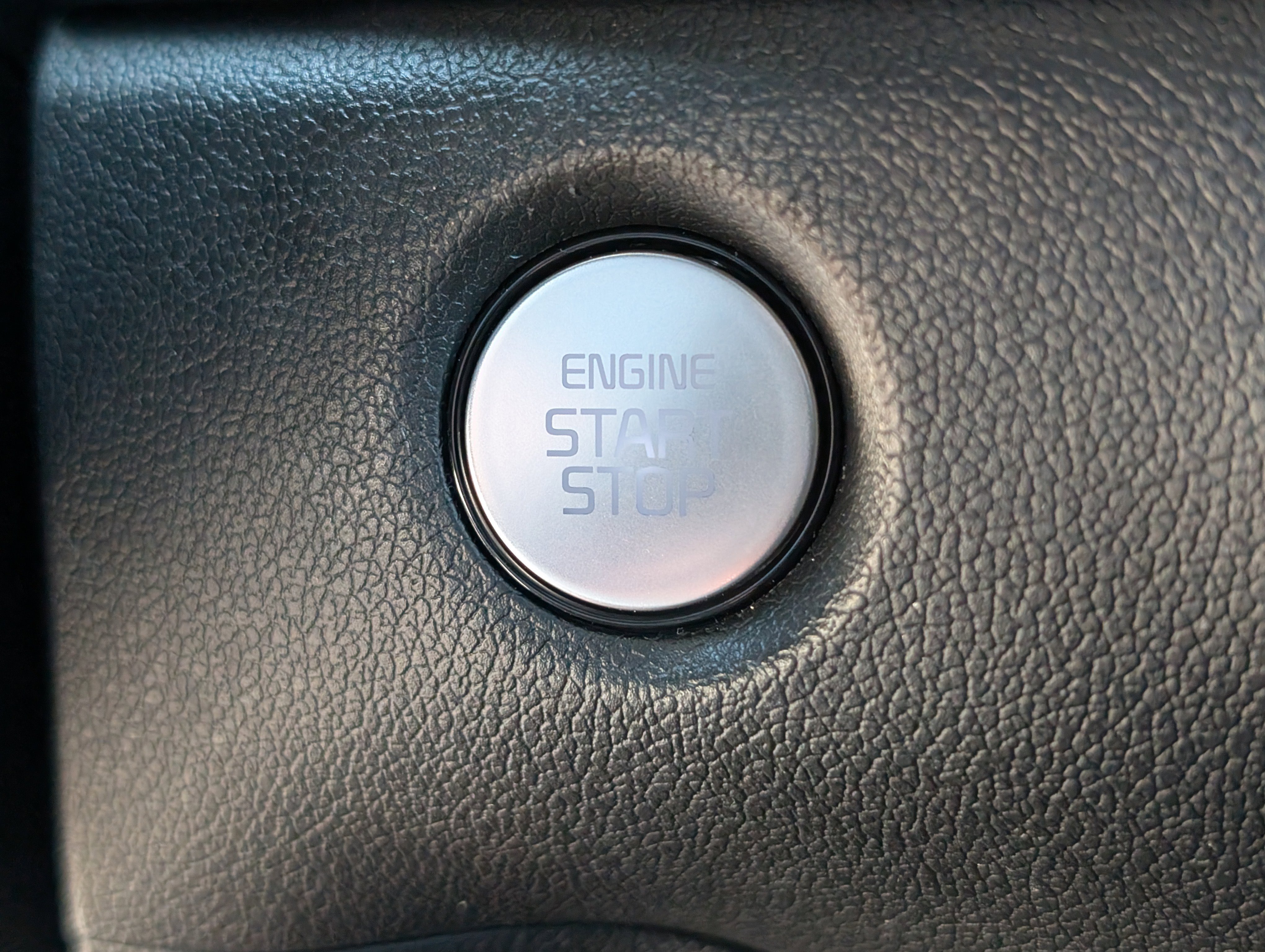 2025 Kia Sorento S - Photo 28