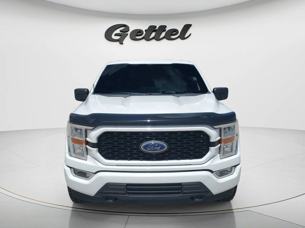 Used 2021 White Ford XL image 2