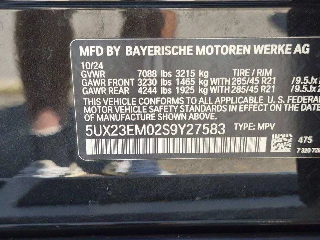 Used 2025 Black BMW xDrive40i image 40