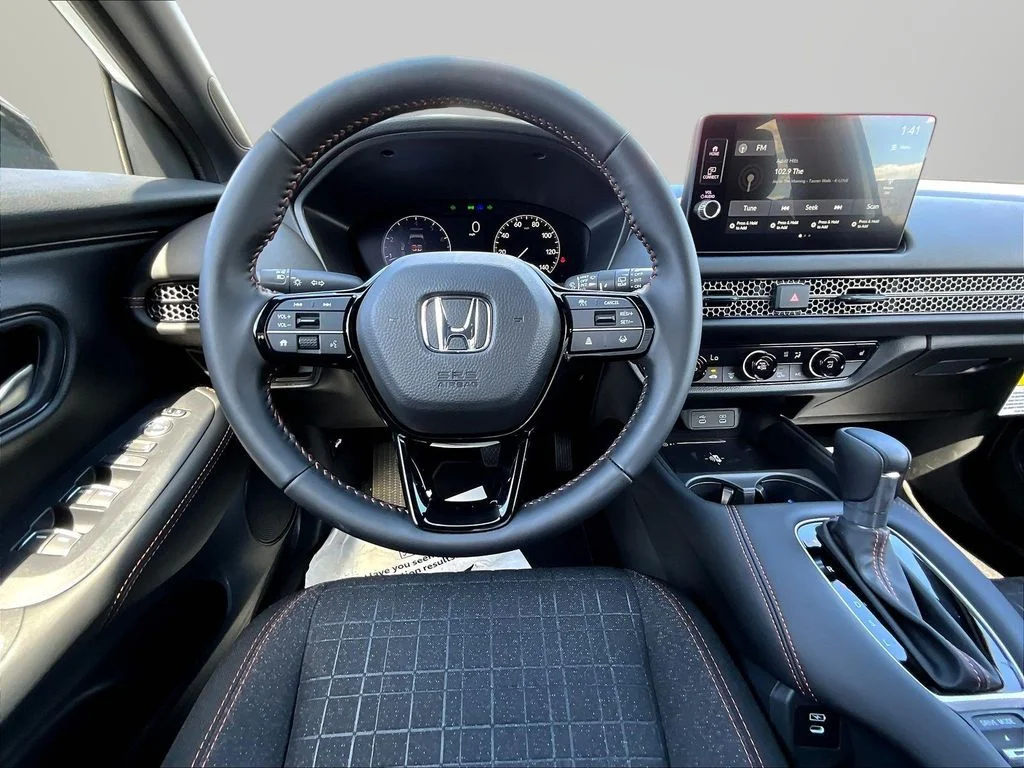 New 2027 Platinum White Pearl Honda Sport AWD image 10