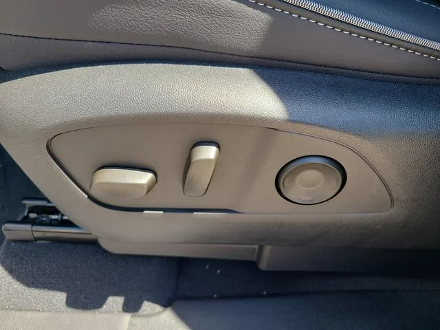 New 2026 Summit White Chevrolet LT - Extended Range image 21