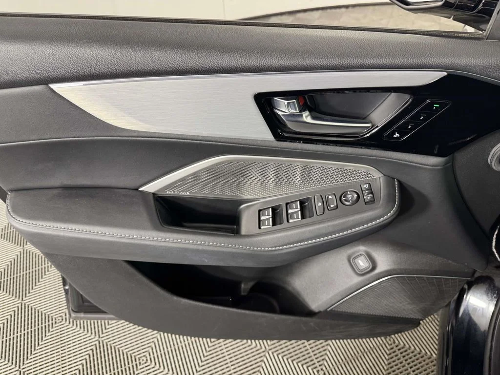 Used 2024 Black Acura Technology image 17