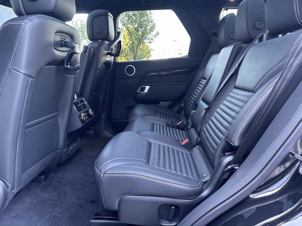 New 2026 Santorini Black Land Rover S image 14