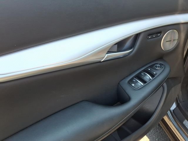Used 2020 Gray INFINITI Sensory image 11