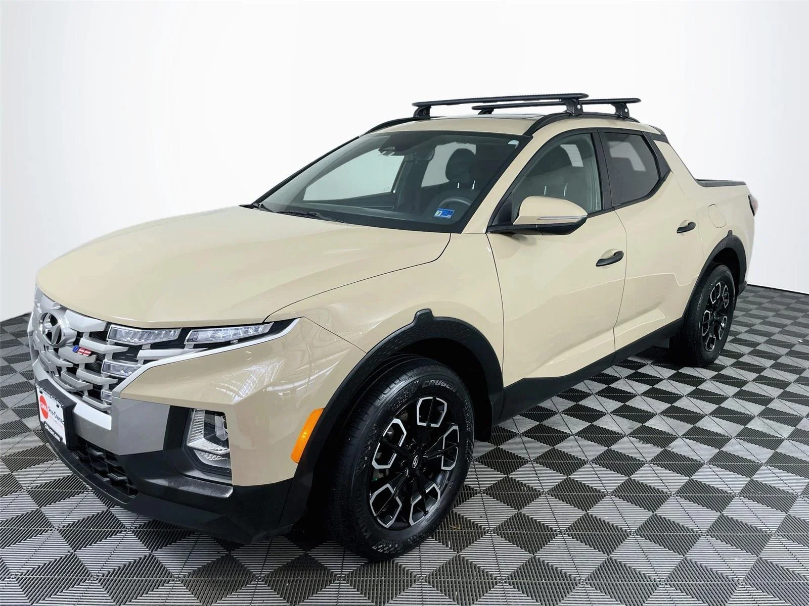Used 2023 California Sand Hyundai SEL image 3