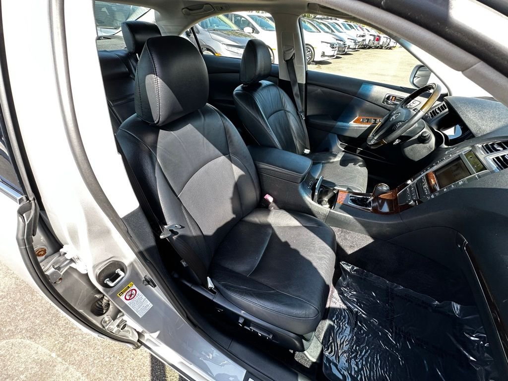 Used 2011 Gray Lexus 350 image 14