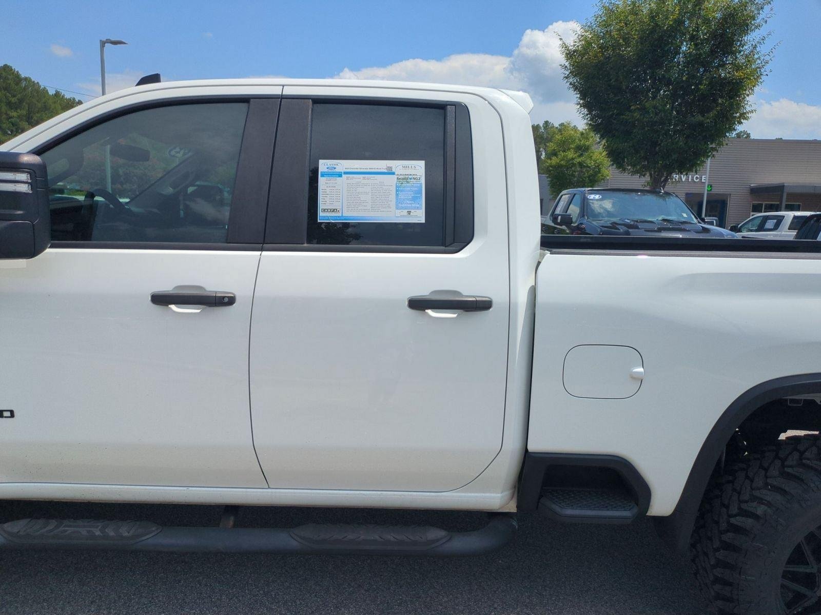 Used 2023 Summit White Chevrolet Work Truck image 16