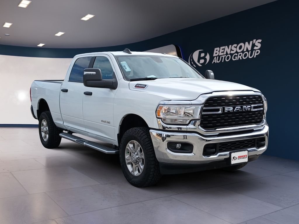 Used 2024 White Ram Big Horn image 7