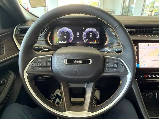 New 2026 Silver Jeep  image 25