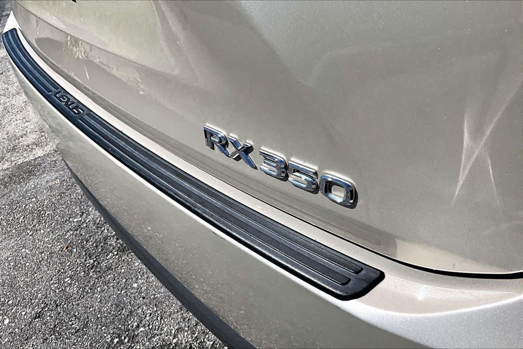 Used 2018 Beige Lexus 350 image 10