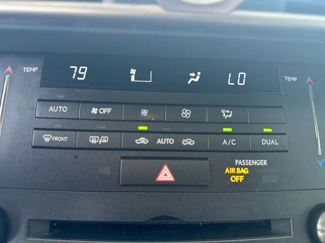 Used 2016 Silver Lexus 350 image 20