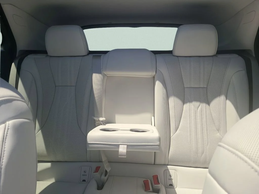 New 2026 Quartz Blue Metallic Buick Avenir image 10