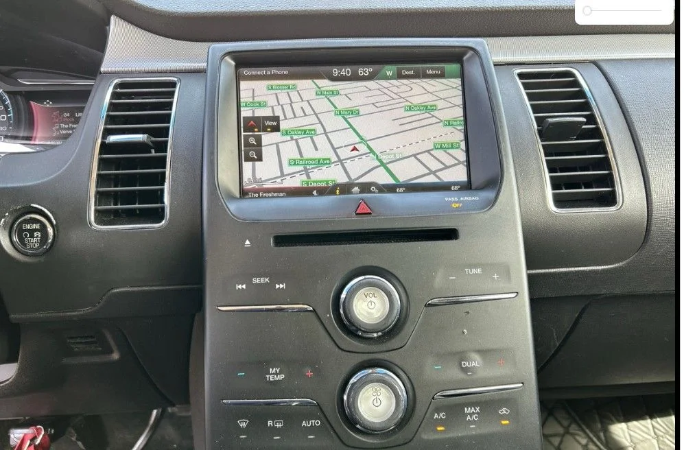 Used 2015 Brown Ford SEL image 6