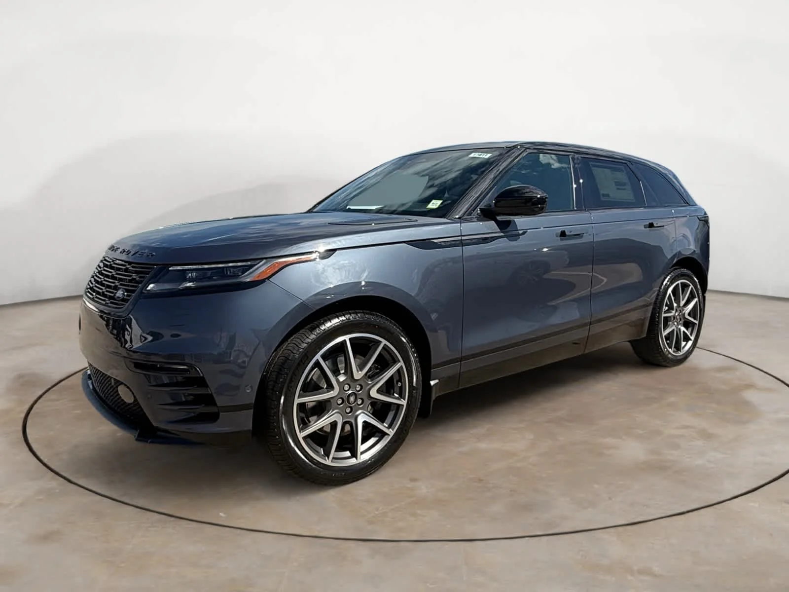 2026 Land Rover Range Rover Velar