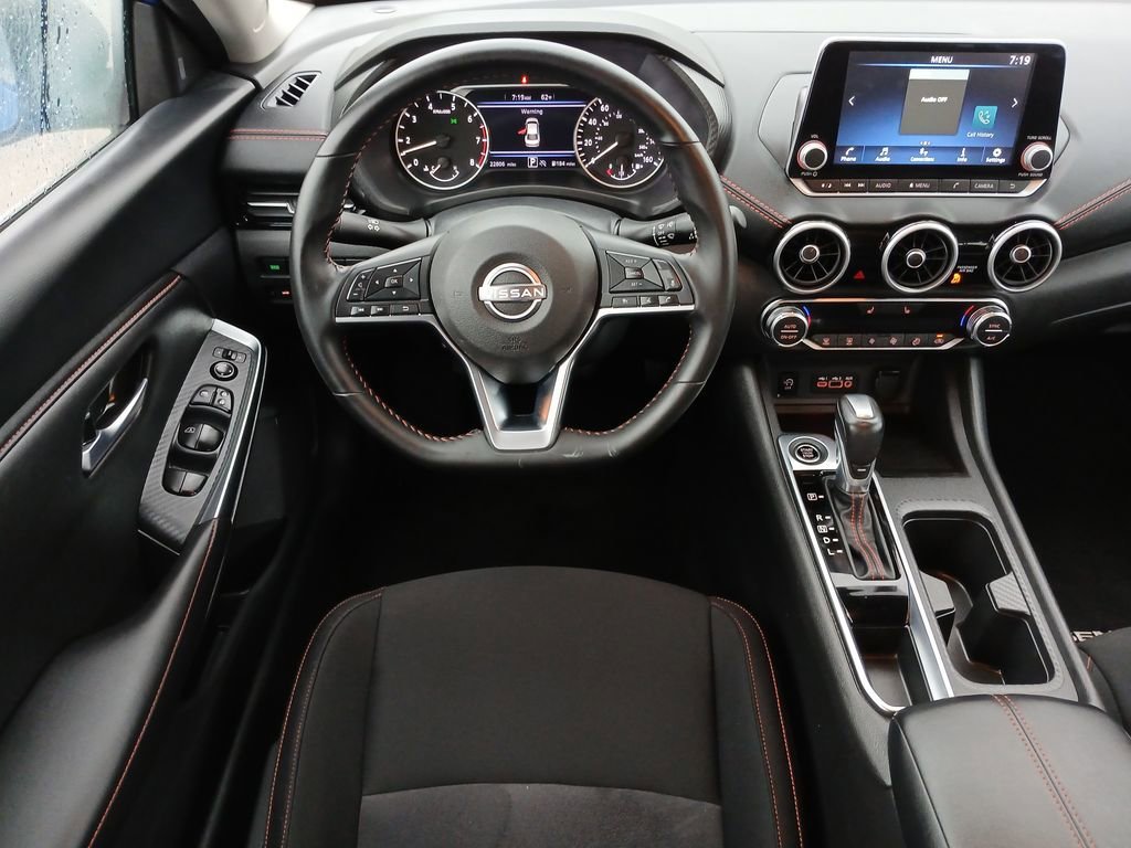 2025 Nissan Sentra SR - Photo 12
