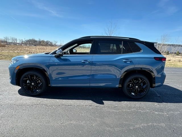 View vehicle photo 4