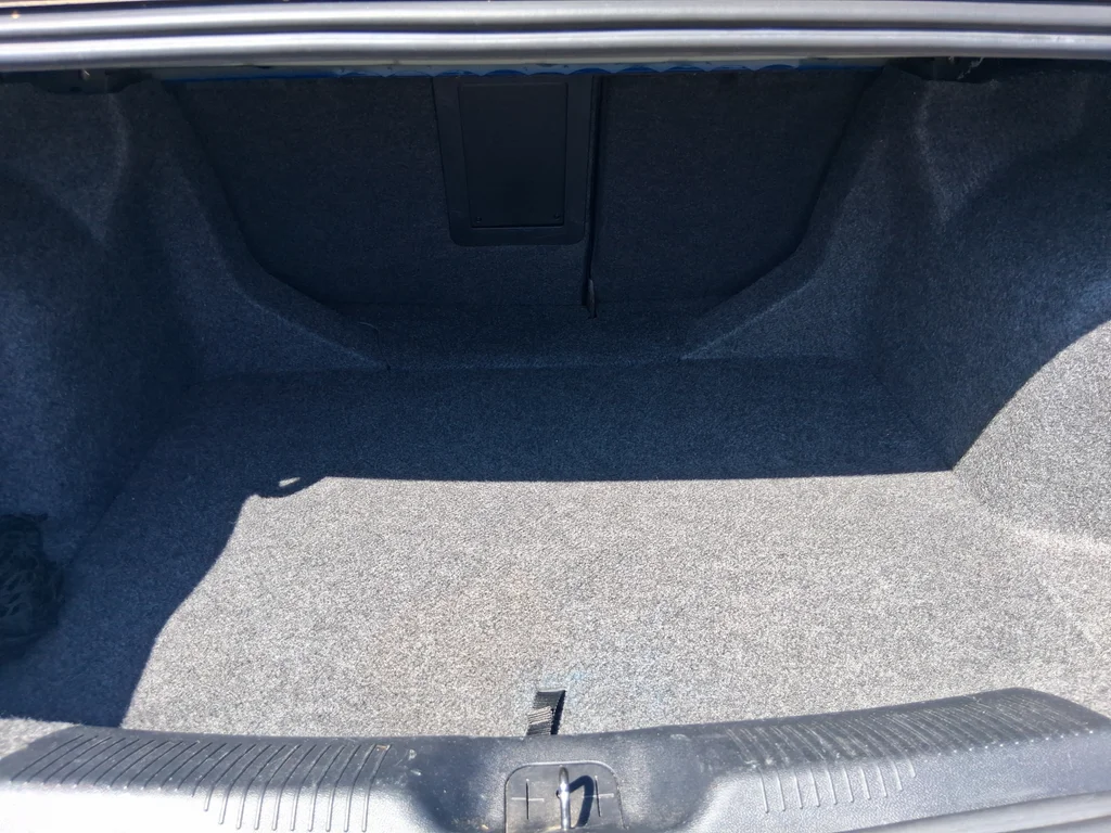 Used 2014 Blue Dodge Limited image 33
