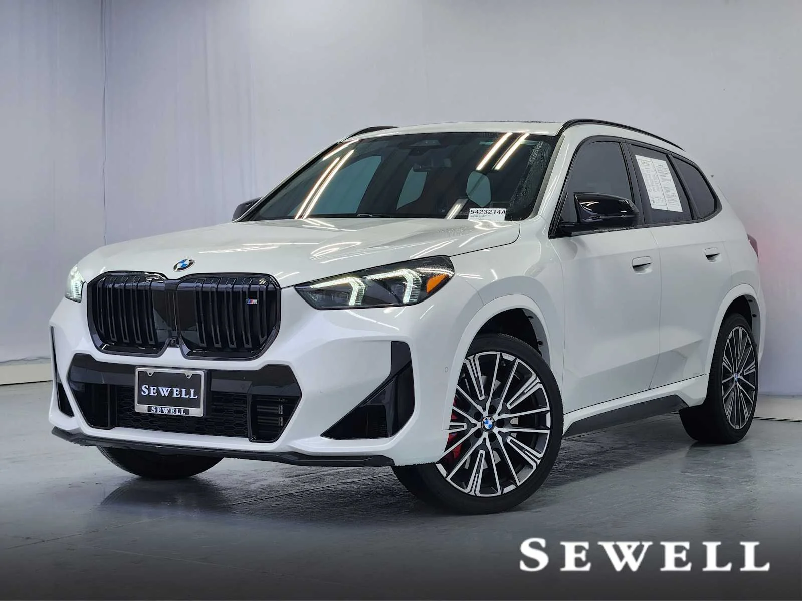 2025 BMW X1 M35i xDrive's photo