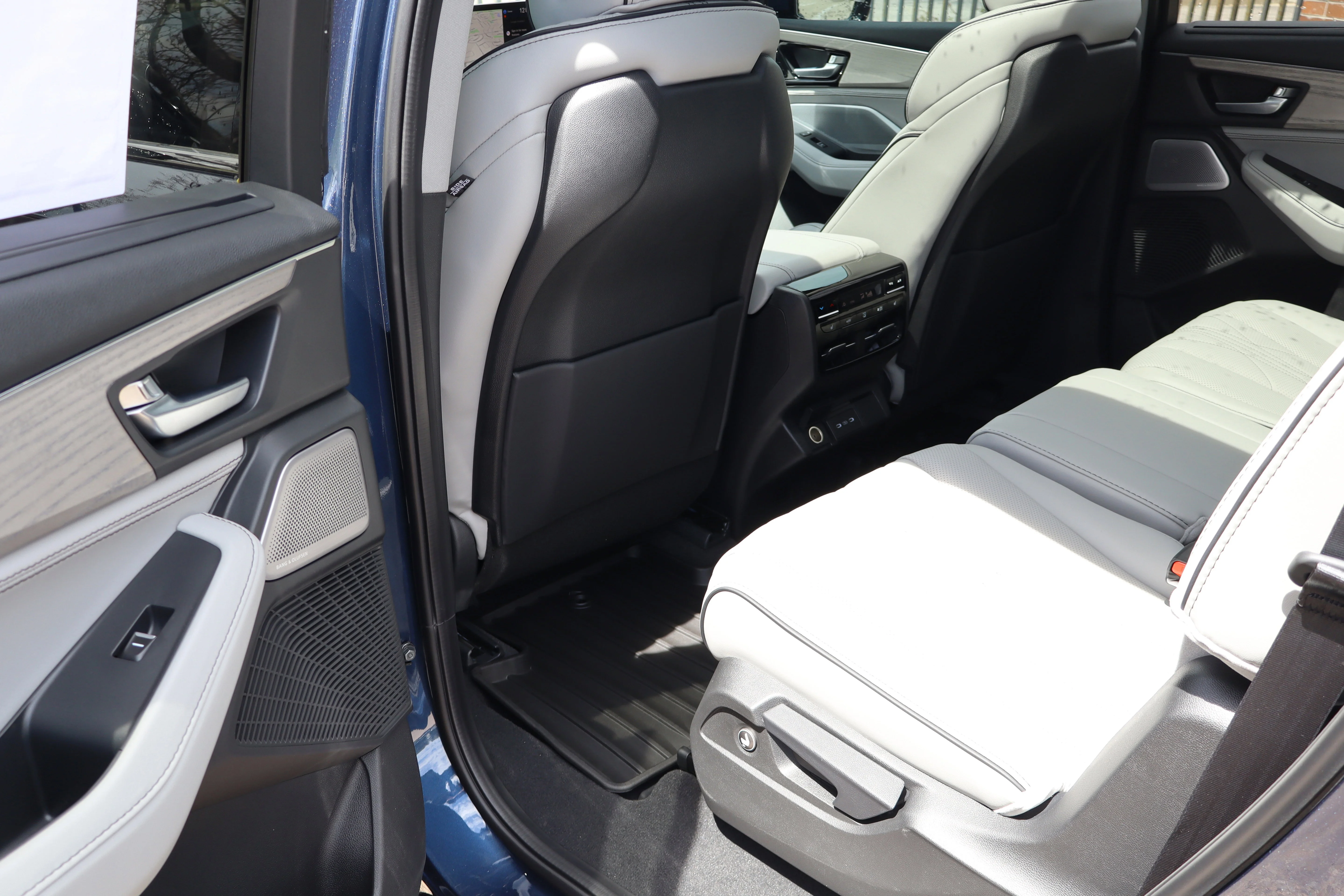 New 2026 Canyon River Blue Metallic Acura w/Advance Package image 25