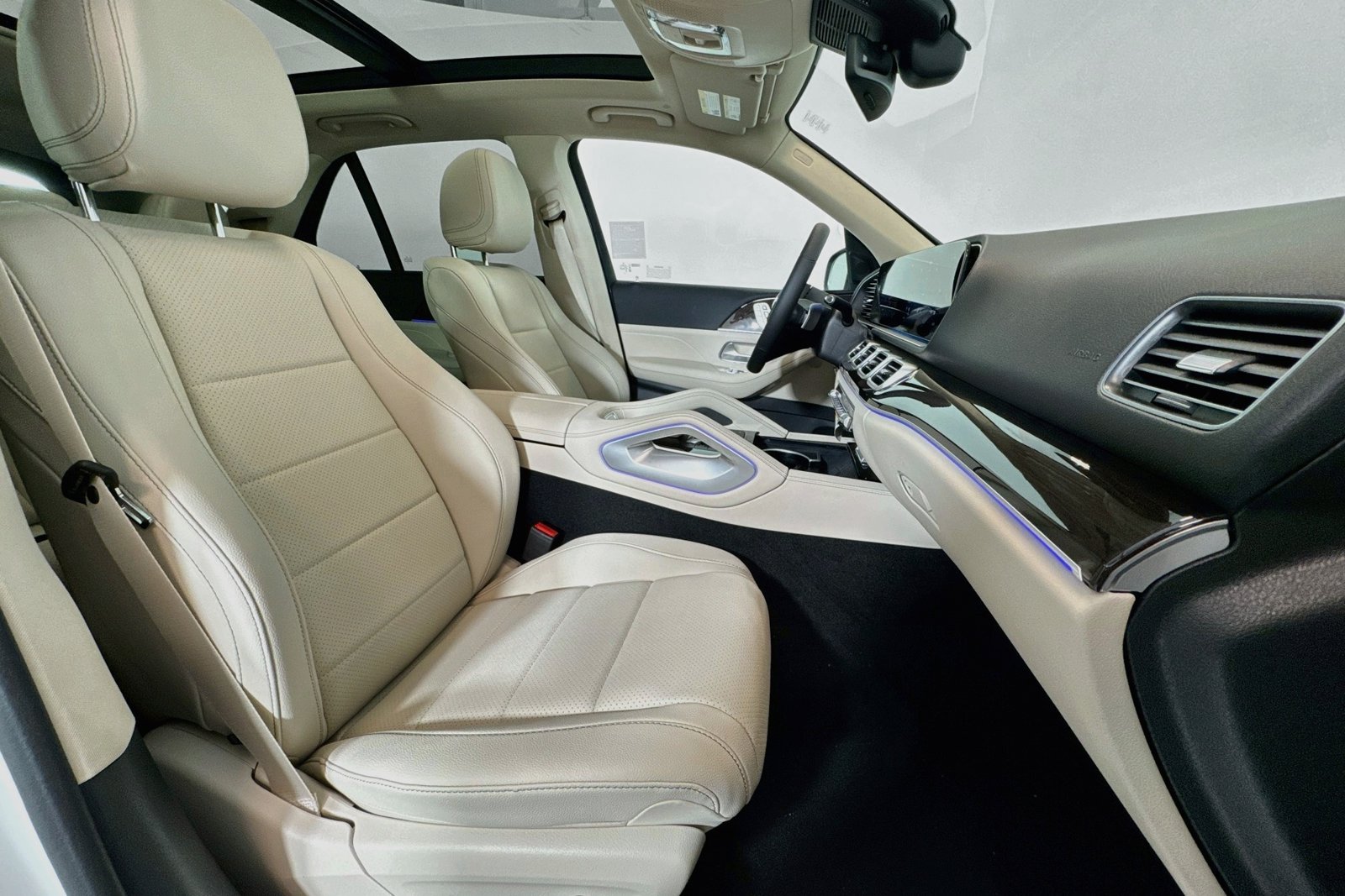 New 2026 Polar White Mercedes-Benz GLE 350 image 26