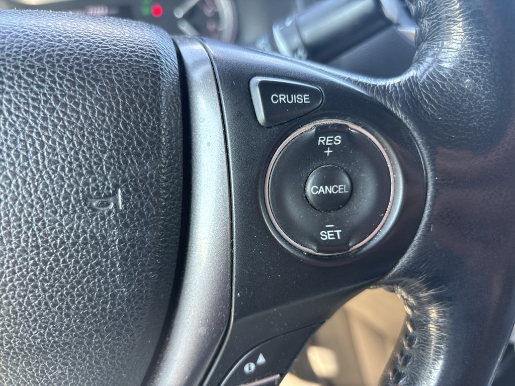 Used 2019 White Diamond Pearl Honda RTL image 10