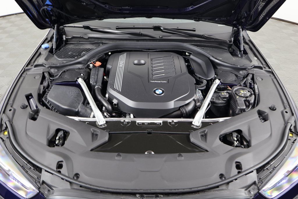 New 2026 Tanzanite Blue II Metallic BMW 840i image 10