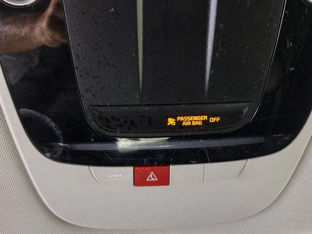 Used 2024 Gray Kia Light image 32